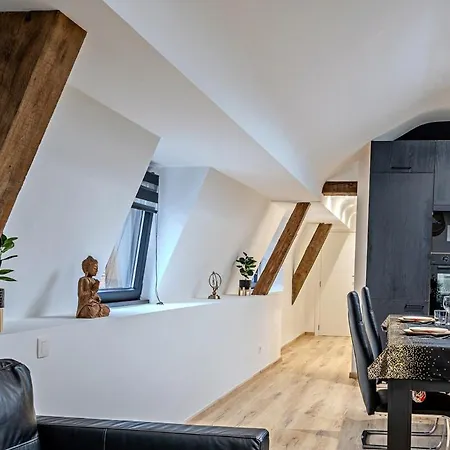 Aux Caprices De Leah Holiday home Trooz